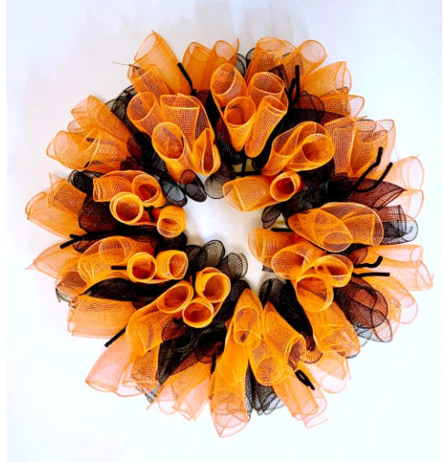 WOODLAND RUFFLE WREATH TUTORIAL-2 COLORS WREATH BASE