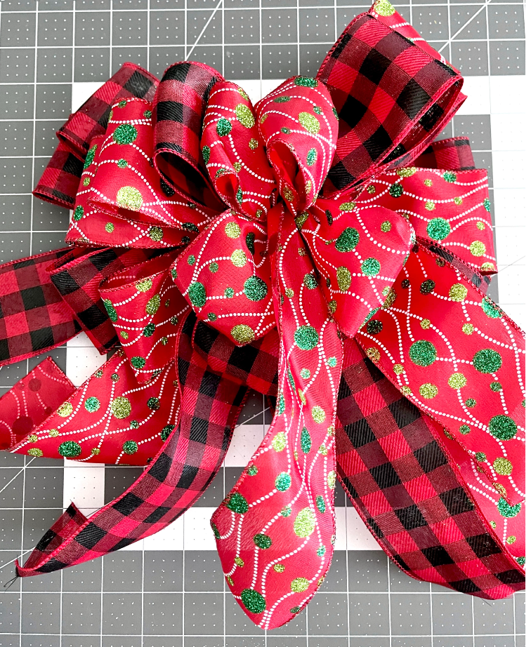 CHRISTMAS 2 RIBBON BOW USING EZ BOWMAKER