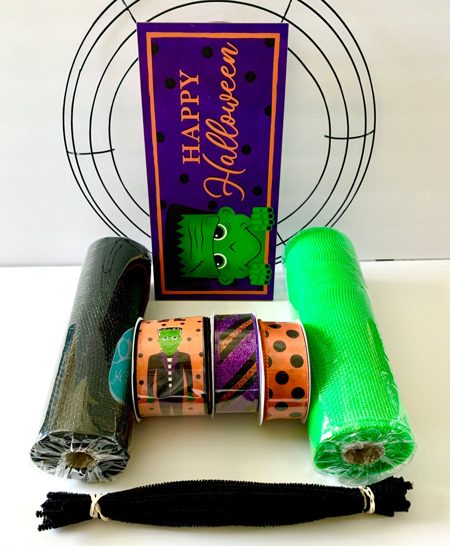 Frankenstein Halloween Wreath Kit